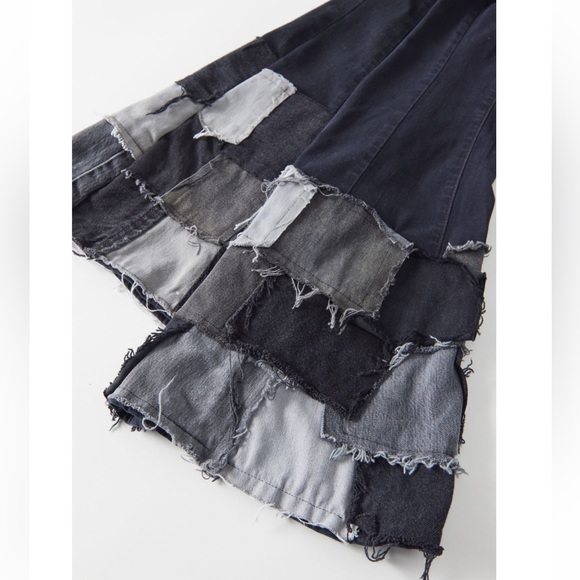 NWT UO Patchwork Y2K Vintage Flare Jeans FINAL PRICE NO OFFERS - Picture 6 of 6